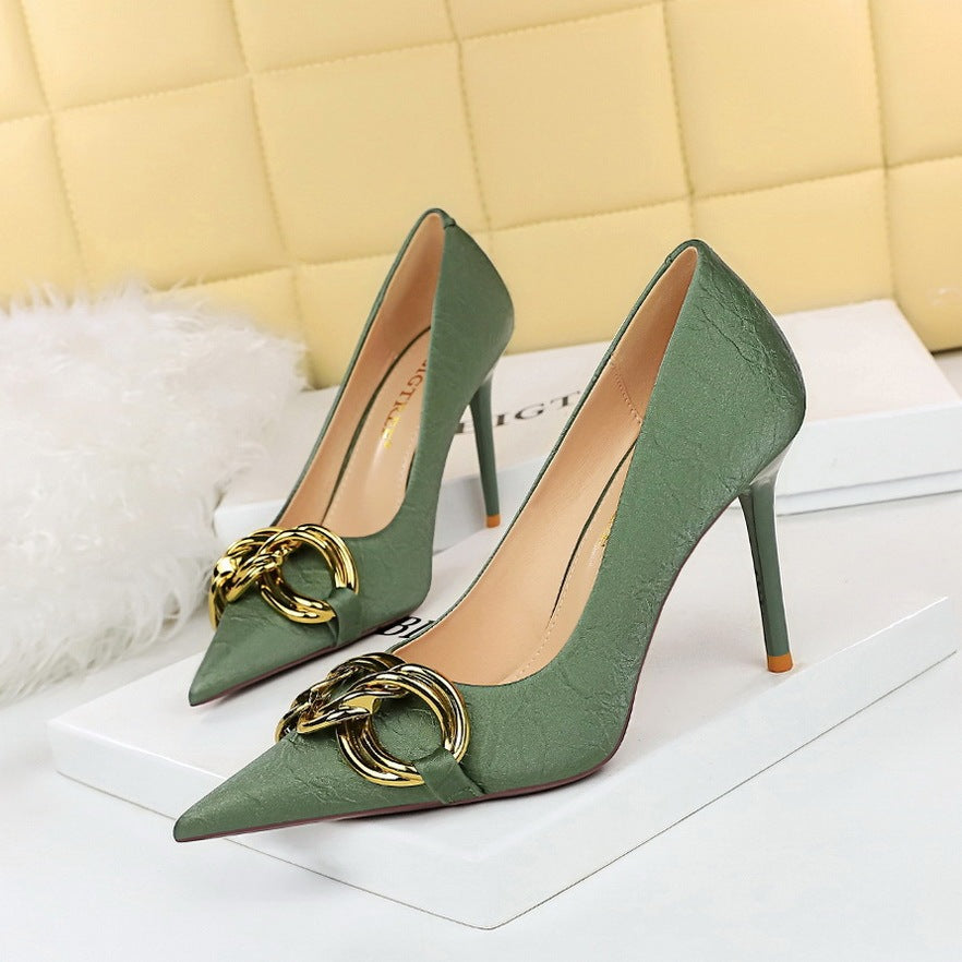 Shallow Pointed Big Metal Buckle Single Shoes